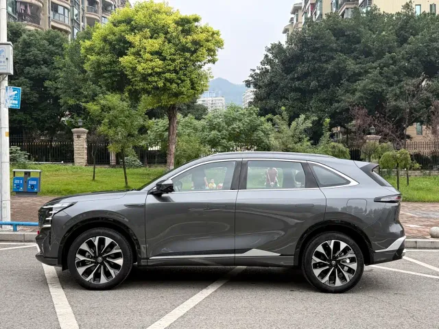 Changan CS75 Plus — Фото автомобиля 4