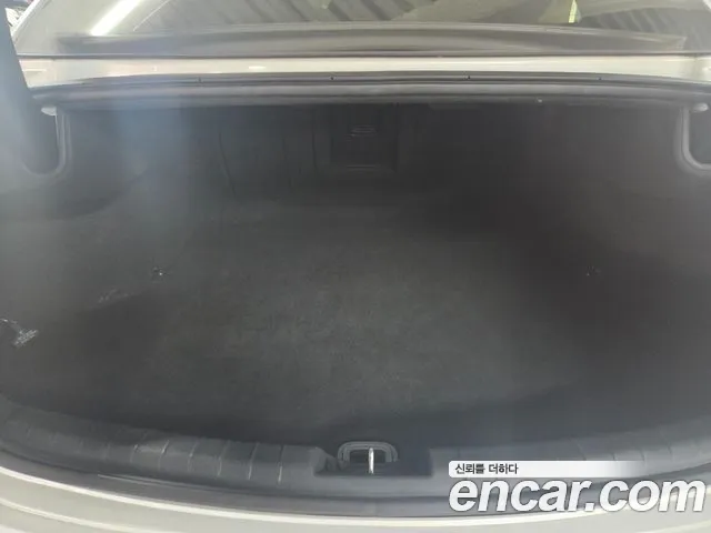 Hyundai Grandeur Grandeur (New) — Фото автомобиля 17