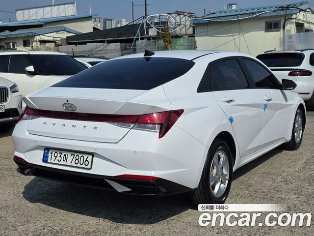 Hyundai AVANTE Avante (CN7) — Фото автомобиля 6