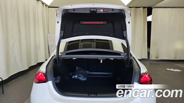 Mercedes-Benz E-Class E-класс W214 E300 4MATIC Exclusive — Фото автомобиля 20