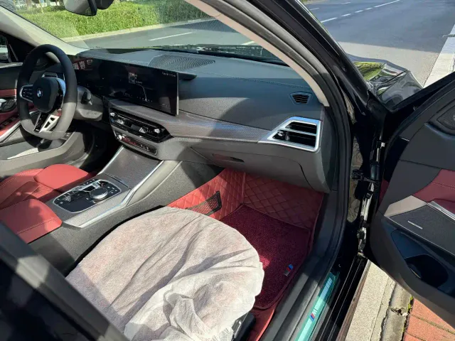 BMW 3 Series — Фото автомобиля 7