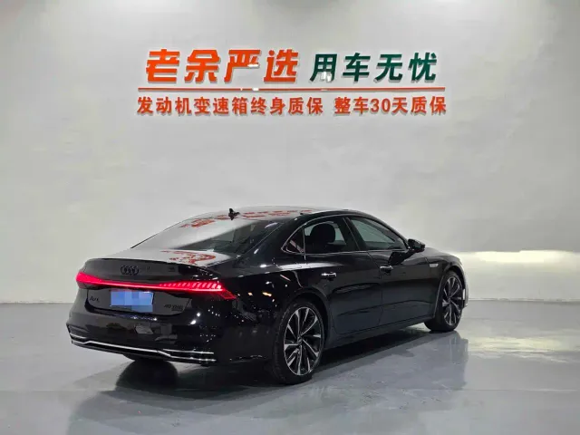 Audi A7L — Фото автомобиля 9