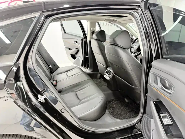 Honda Accord — Фото автомобиля 14