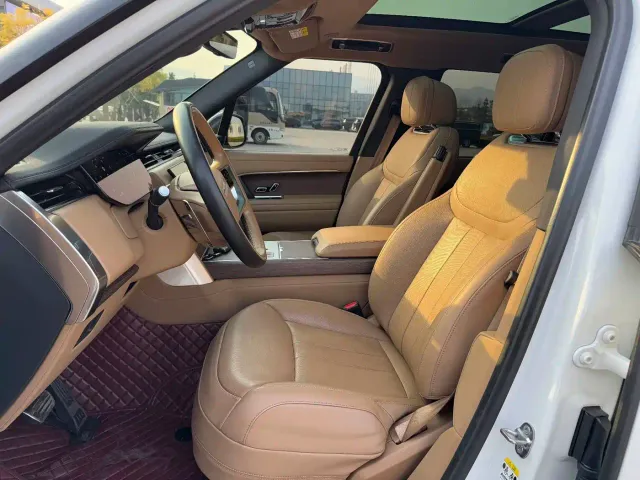 Land Rover Range Rover — Фото автомобиля 7