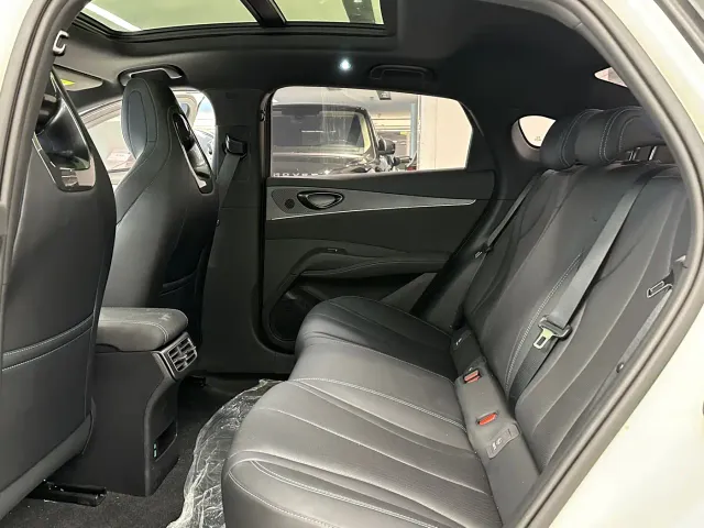 BYD Seal 06 — Фото автомобиля 14