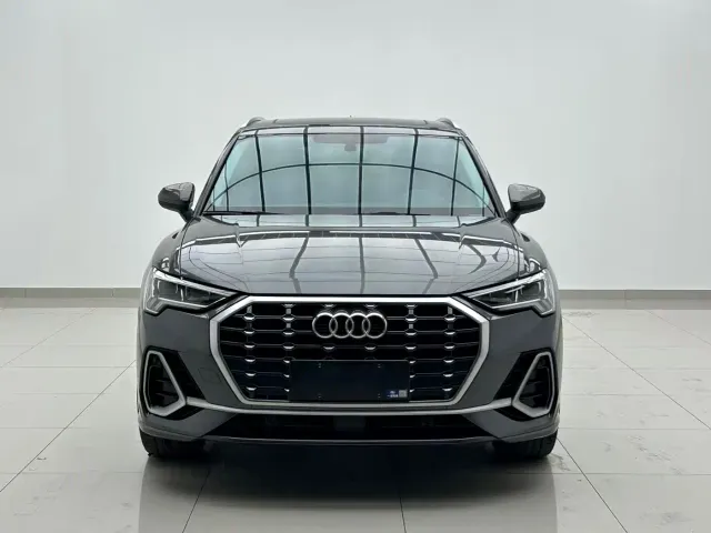 Audi Q3 — Фото автомобиля 2