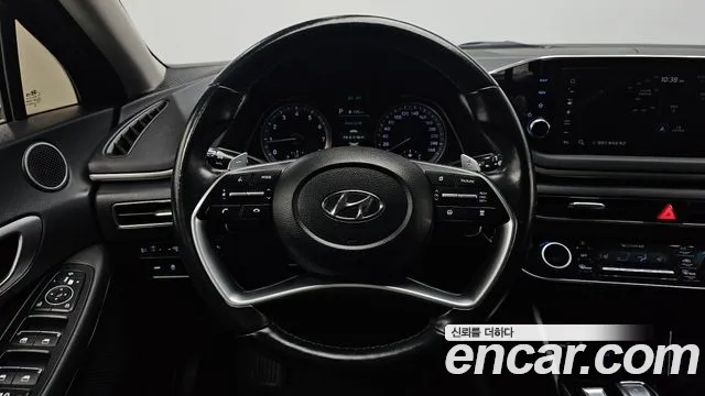 Hyundai Sonata — Фото автомобиля 19