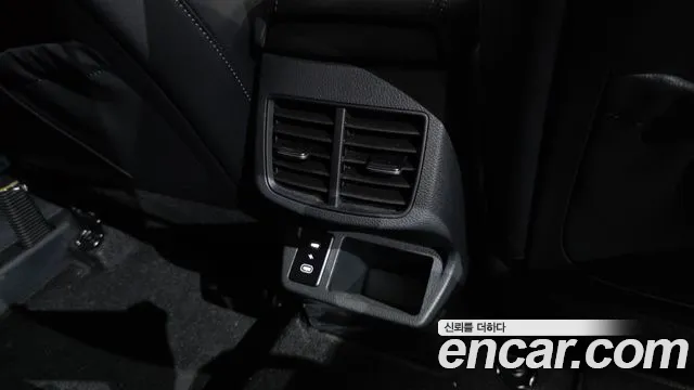 Kia Seltos Бензин 1.6 турбо 2WD — Фото автомобиля 27