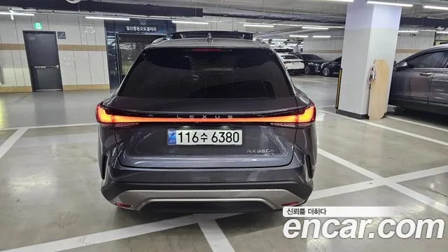 Lexus RX RX350h 5th Gen — Фото автомобиля 4