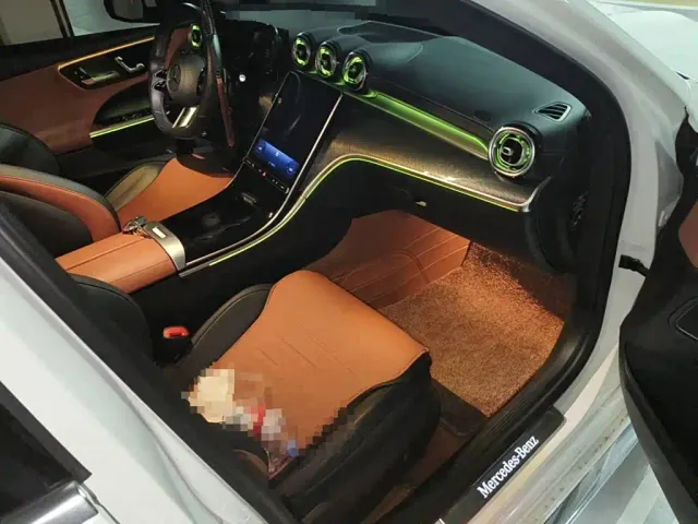 Mercedes-Benz C-Class — Фото автомобиля 12