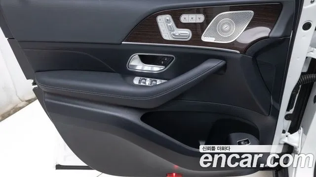 Mercedes-Benz GLE-Class W167 — Фото автомобиля 12