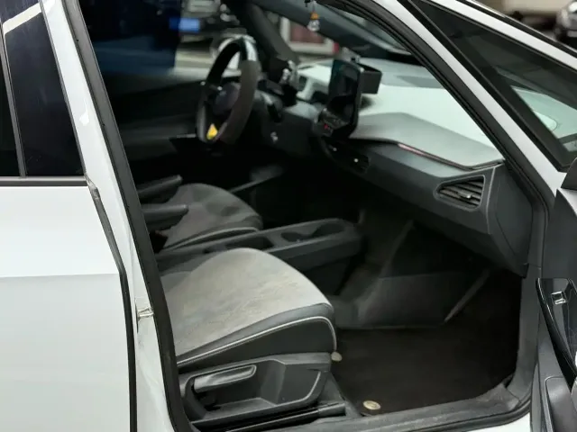 Volkswagen Volkswagen ID.3 2023 Upgraded Pure Intelligence Edition — Фото автомобиля 6