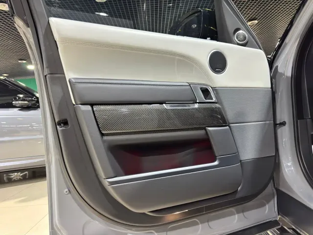 Land Rover Range Rover Sport — Фото автомобиля 13
