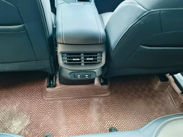 Haval H6 — Фото автомобиля 12