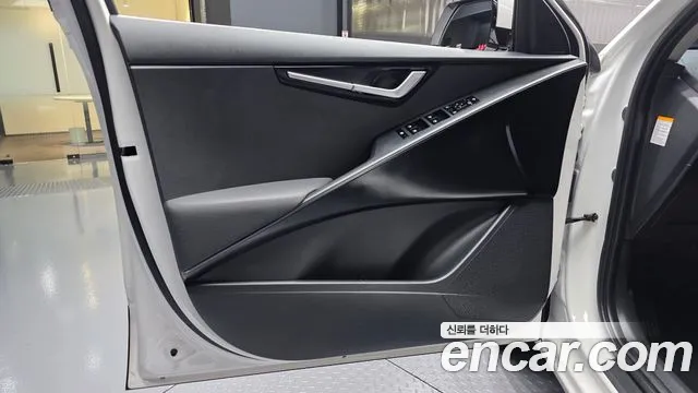 Kia Niro The All New Niro — Фото автомобиля 13