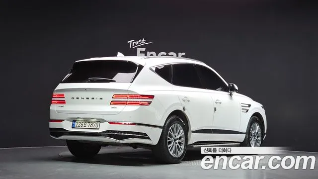 Genesis GV80 2.5T Бензин AWD — Фото автомобиля 2