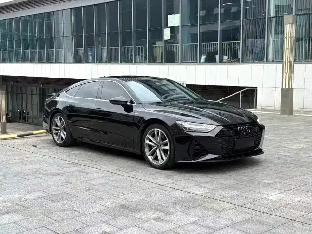 Audi A7 — Фото автомобиля 8