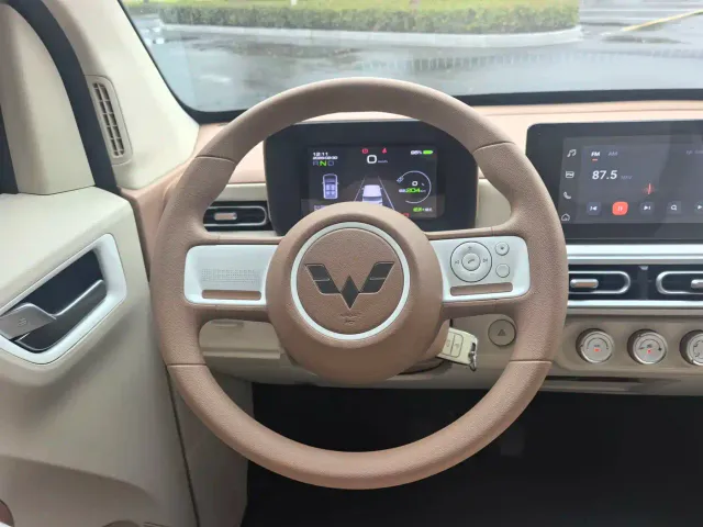 Wuling Hongguang Mini EV — Фото автомобиля 13
