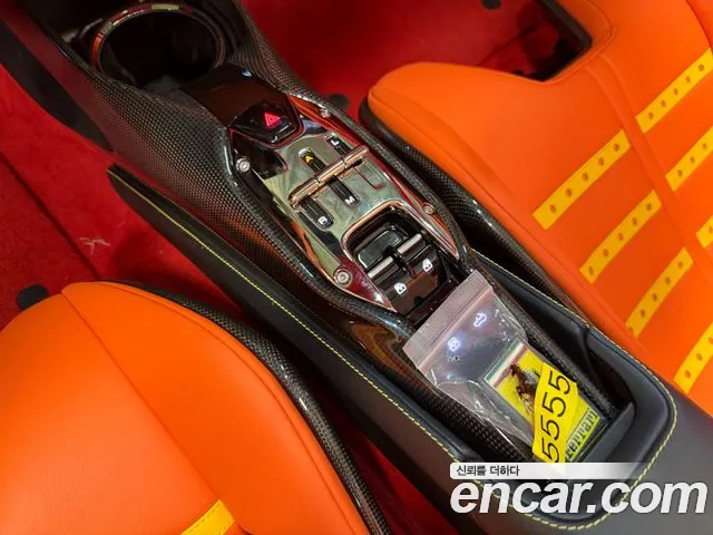 Ferrari SF90 — Фото автомобиля 14
