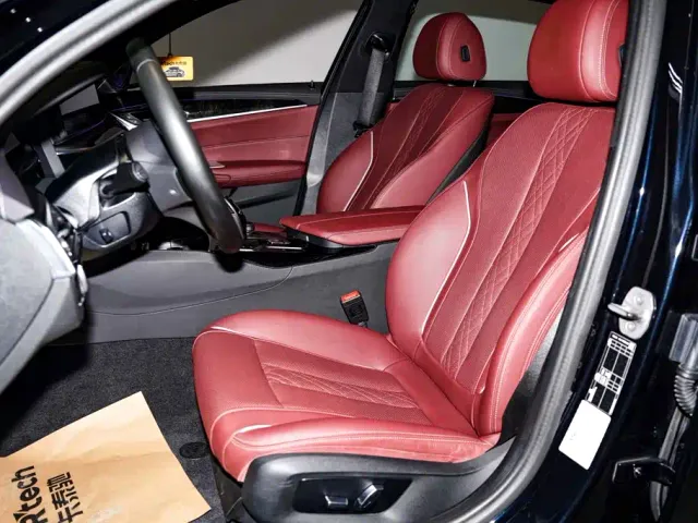 BMW 5 Series — Фото автомобиля 22