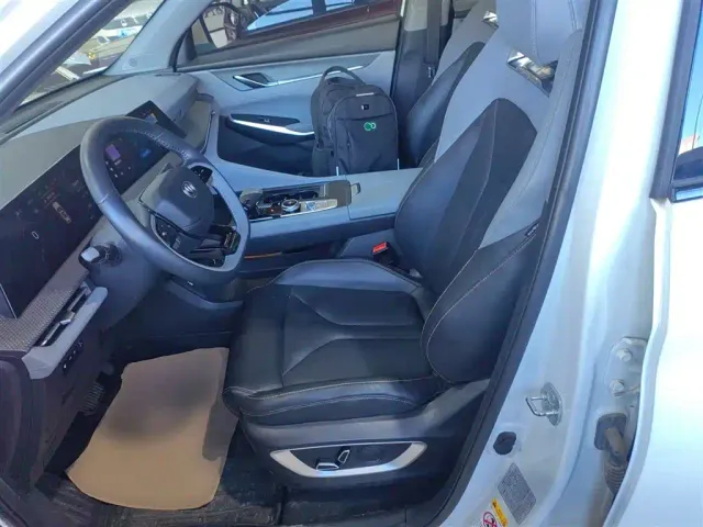 Changan CS75 Plus — Фото автомобиля 11