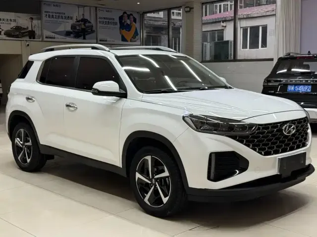 Hyundai ix35 — Фото автомобиля 3