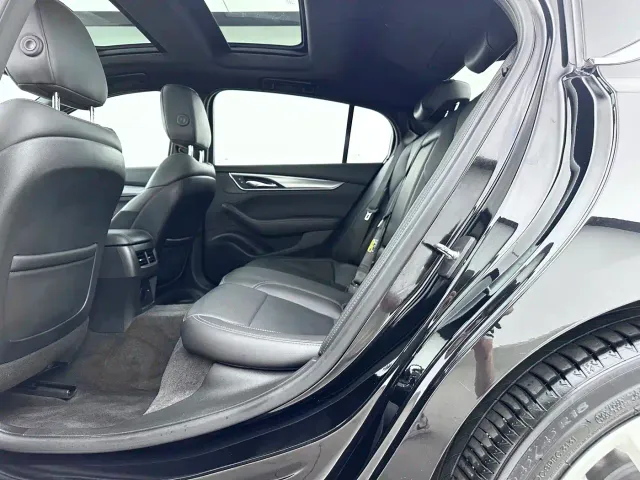Cadillac CT5 — Фото автомобиля 7