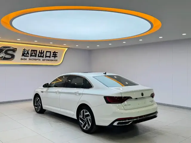 Volkswagen Sagitar — Фото автомобиля 4