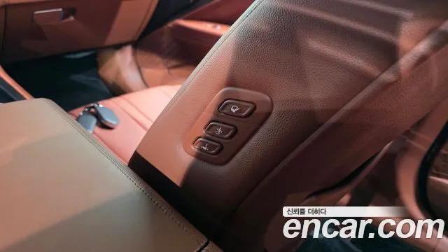 Kia K8 (New) Hybrid — Фото автомобиля 29