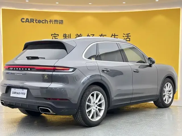 Porsche Cayenne — Фото автомобиля 4