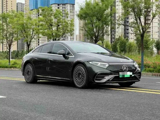 Mercedes-Benz EQS — Фото автомобиля 3