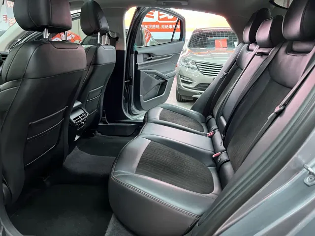 Ford Mondeo — Фото автомобиля 11