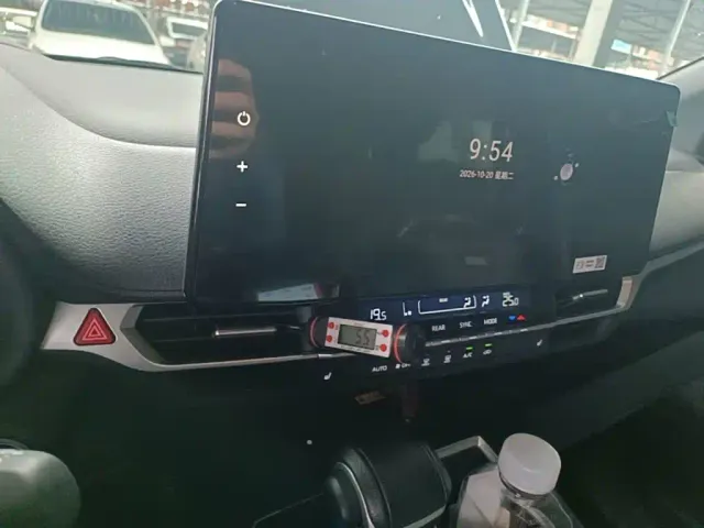 Toyota Granvia — Фото автомобиля 12