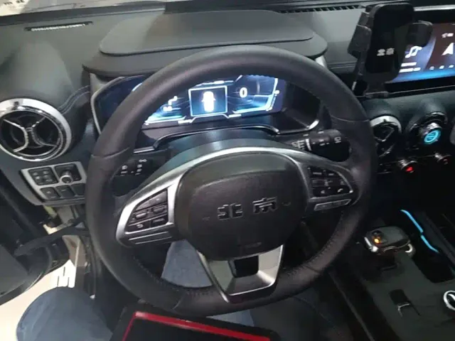 BAIC BJ40 — Фото автомобиля 6