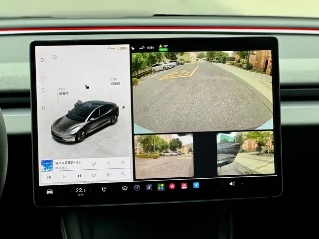Tesla Model 3 — Фото автомобиля 9