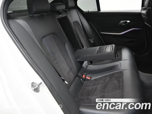 BMW 3-Series 3 серия (G20) 320i M Sport — Фото автомобиля 12