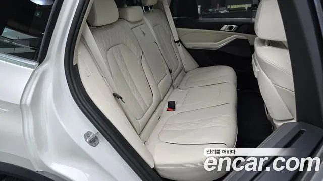 BMW X5 — Фото автомобиля 9