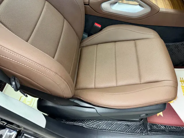 Mercedes-Benz GLE-Class — Фото автомобиля 8
