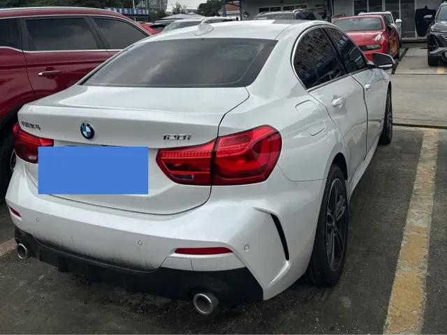 BMW 1 Series — Фото автомобиля 8