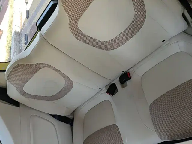 Wuling Hongguang Mini EV — Фото автомобиля 16