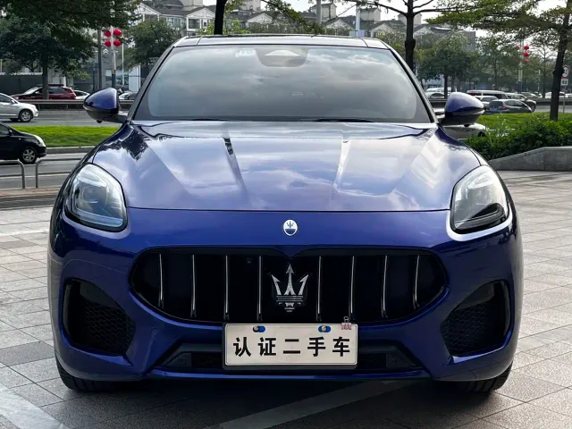 Maserati Grecale — Фото автомобиля 2