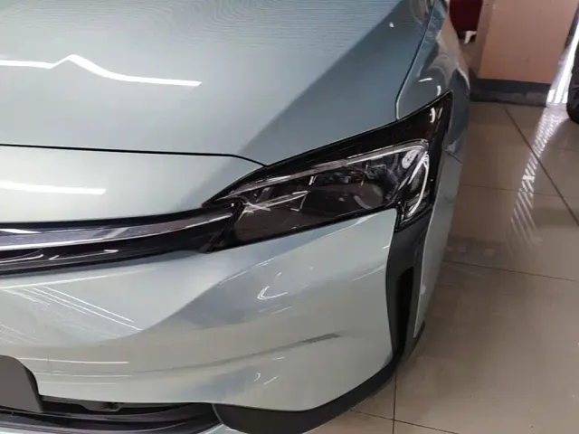Buick Velite 6 — Фото автомобиля 23