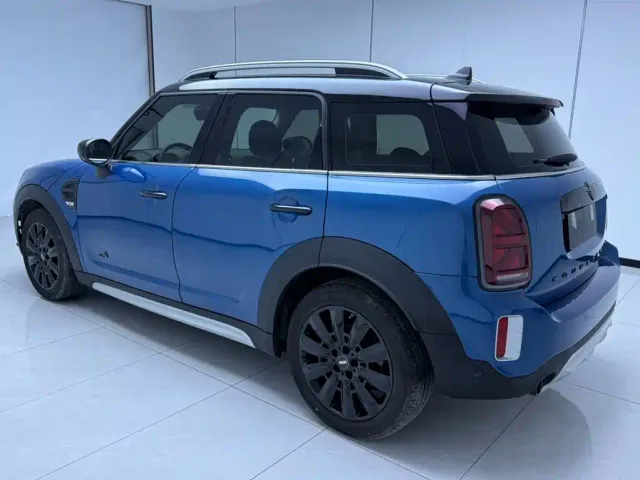 MINI Countryman — Фото автомобиля 6