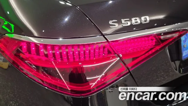 Mercedes-Benz S-Class W223 — Фото автомобиля 15