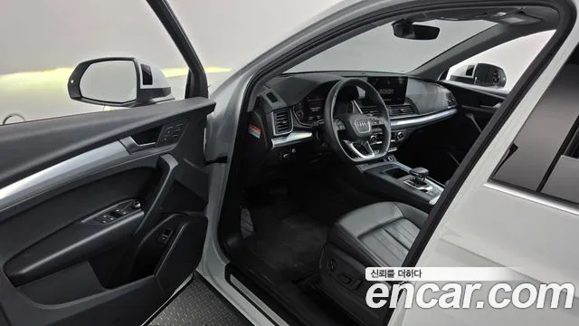 Audi Q5 45 TFSI quattro — Фото автомобиля 7