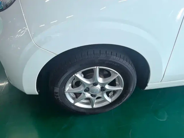 Roewe Clever — Фото автомобиля 22