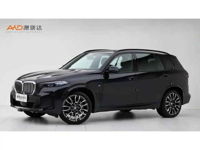 Фотография автомобиля — BMW X5