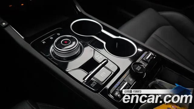 Kia K5 Новый K5 3 поколение 2.0 LPi(Для проката) — Фото автомобиля 9