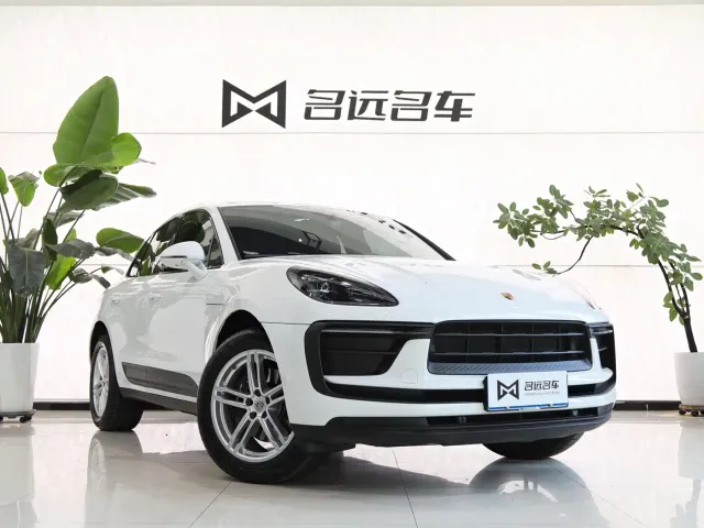 Porsche Macan — Фото автомобиля 3