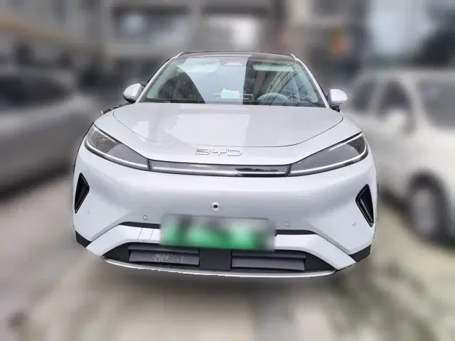 BYD Sealion 05 EV — Фото автомобиля 2